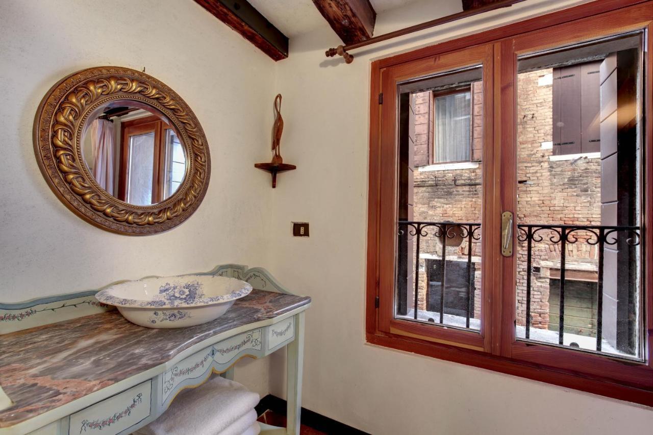 Canal View Suite In Rialto By Wonderful Italy Venice Ngoại thất bức ảnh